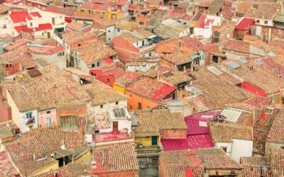 Pose de tuile à Salon de Provence : Transformez votre toiture avec RCCE Couverture